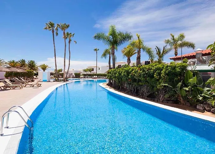 The Retreat Golf Del Sur Villa *